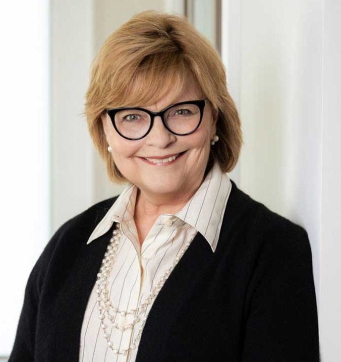 Sarah Lee – CTO, MediPlus